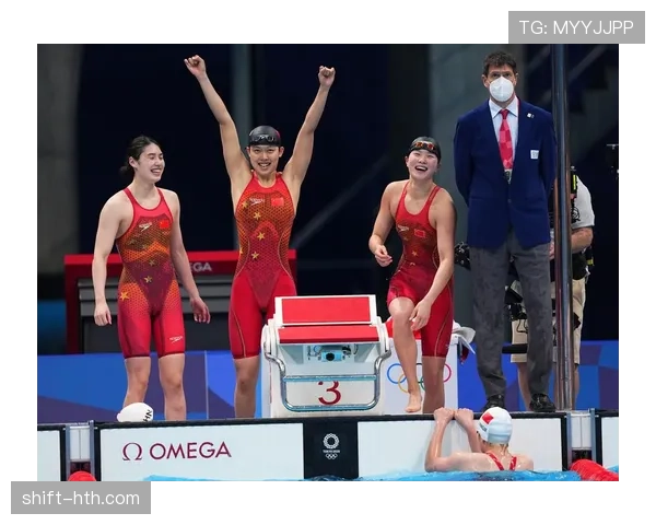 莫莉·奥卡拉汉率队夺得4x200米自由泳接力冠军,刷新赛事纪录