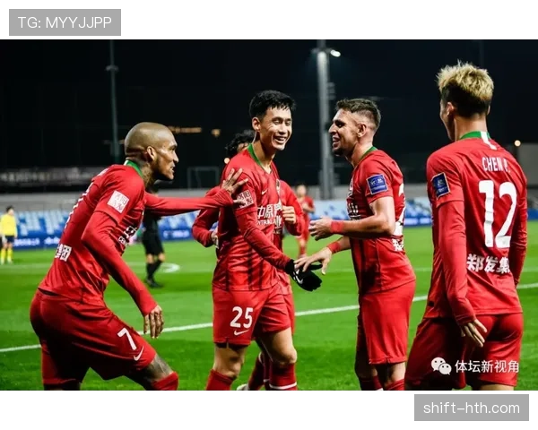 闪电前锋强势回归,状态回暖助力球队命运逆转 闪电前锋强势回归,状态回暖助力球队命运逆转