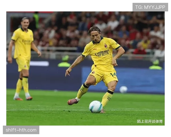 莫德里奇精准传球再升级,助球队新赛季稳扎稳打 莫德里奇精准传球再升级,助球队新赛季稳扎稳打