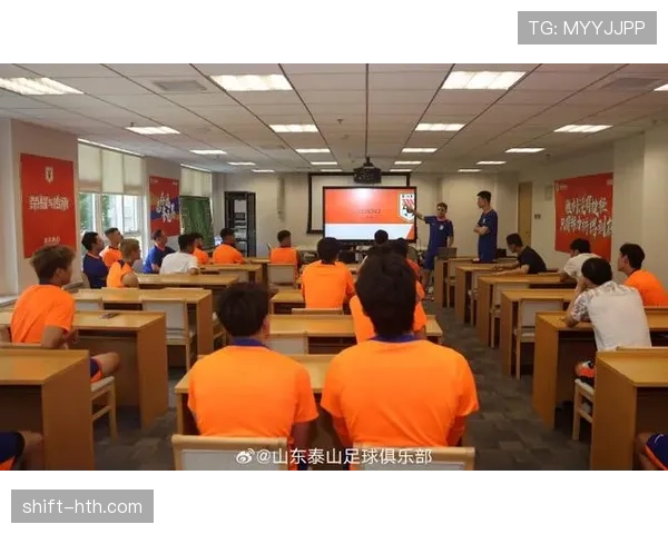 足球外教经验助力球队战术体系优化与青训水平提升